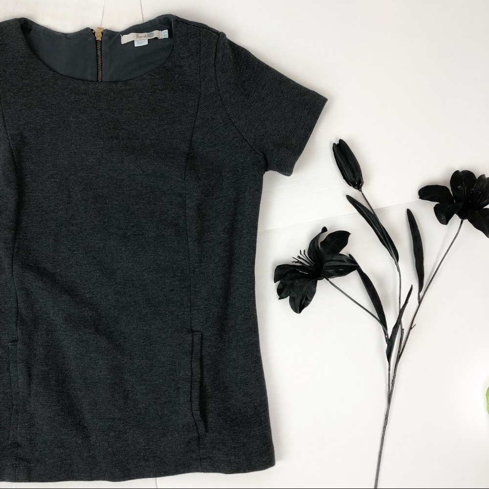 Boden Ponte Short Sleeve Top Front Pocket Gray